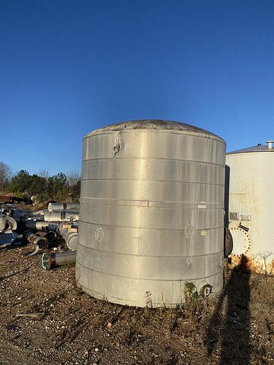 Used Used approximately 6000 gallon vertical fiberglass storage tank
