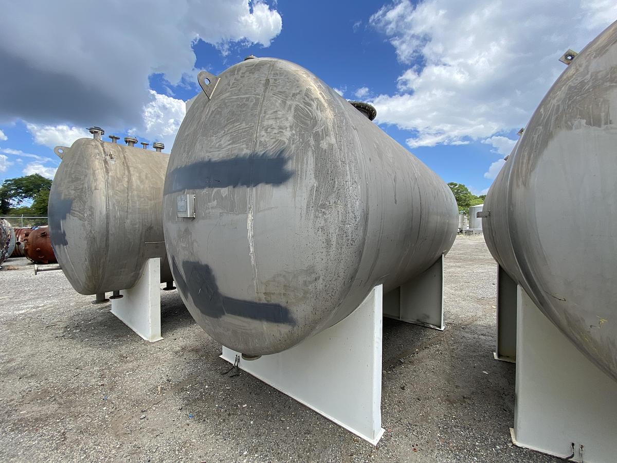 Used Used Industrial Metal Works Inc.  approximately 4500 gallon stainless steel horizontal storage tank