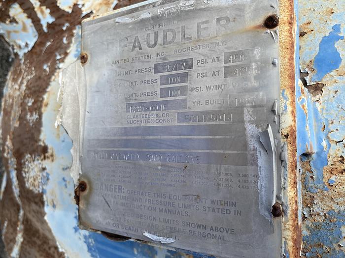 Used Pfaudler 2000 gallon glass lined jacketed chemstor tank