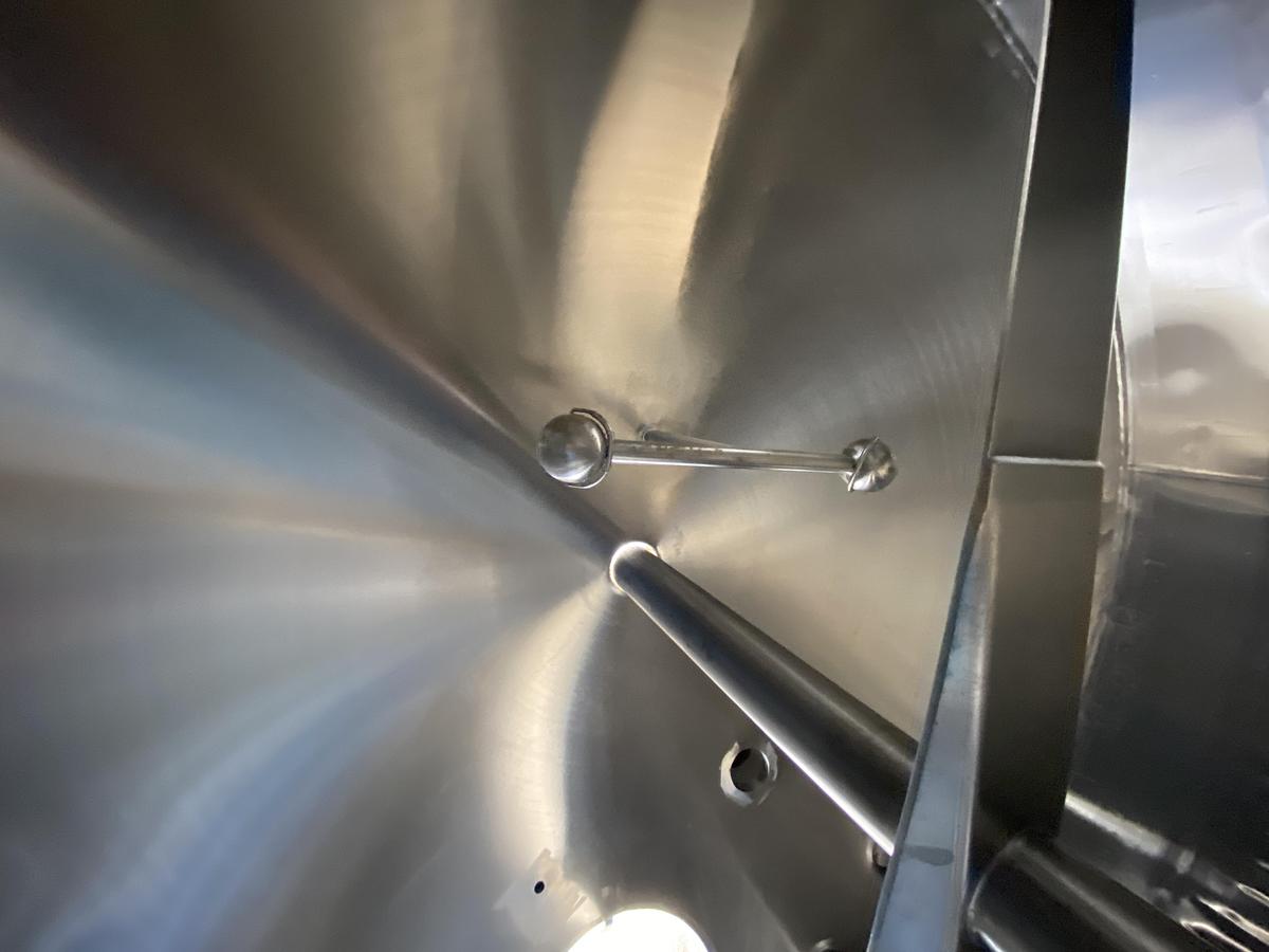 Used Used approximately 5000 gallon food grade sanitary stainless steel juacketed batch processor