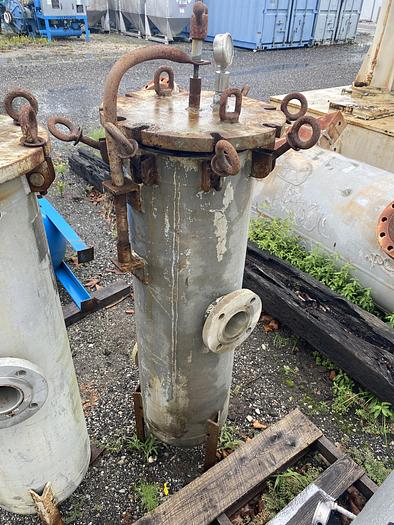 Used Used CUNO Filter Model 12SL3 stainless steel cartridge filter