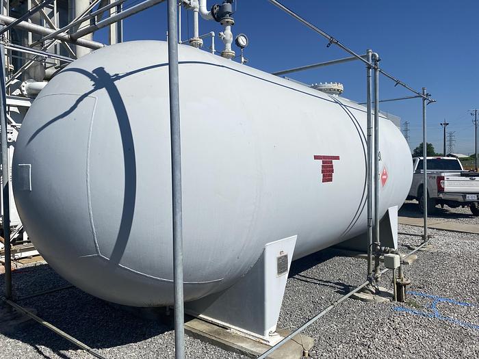 Used Used Horton Pressure Vessel built by Chicago Bridge and Iron Works approximately 12,0000 gallon carbon steel horizontal pressure tank