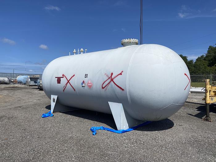 Used Used Horton Pressure Vessel built by Chicago Bridge and Iron Works approximately 12,0000 gallon carbon steel horizontal pressure tank