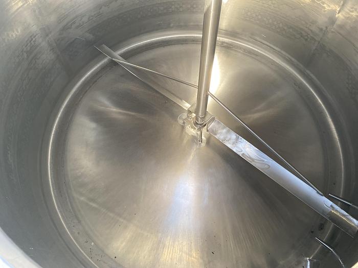 Used Used Girton 2000 gallon stainless steel batch processor