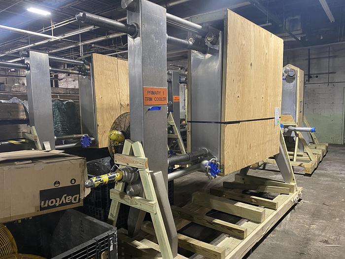 Used Used APV Model R-51 stainless steel Press Plate heat exchanger