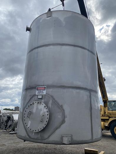 Used Used Wolfe Mechanical approximately 10,000 gallon 304L stainless steel vertical tank
