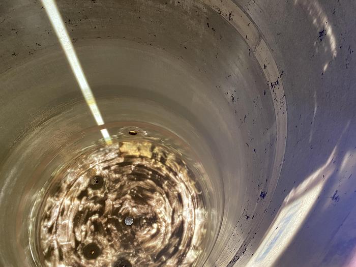 Used Used Justin 8,500 gallon fiberglass tank