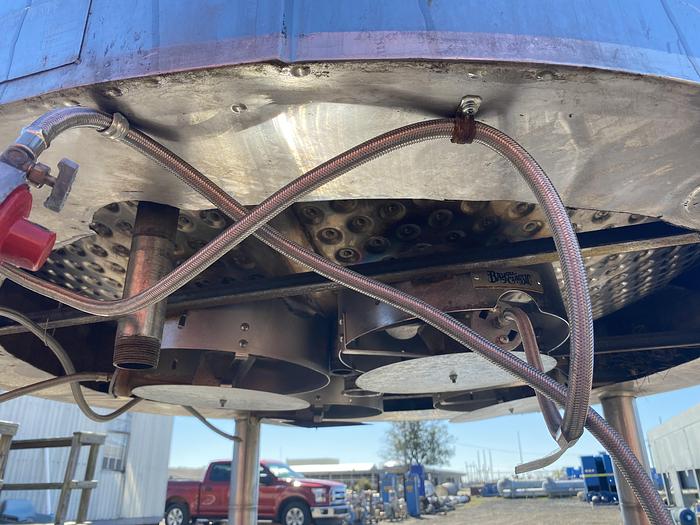 Used Used Cherry Burrell approximately 700 gallon batch processor