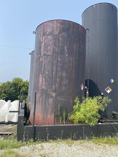 Used Used approximately 11,500 gallon carbon steel vertical storage tank