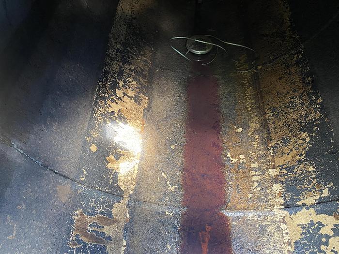 Used Used approximately 10,000 gallon self-contained fuel tank