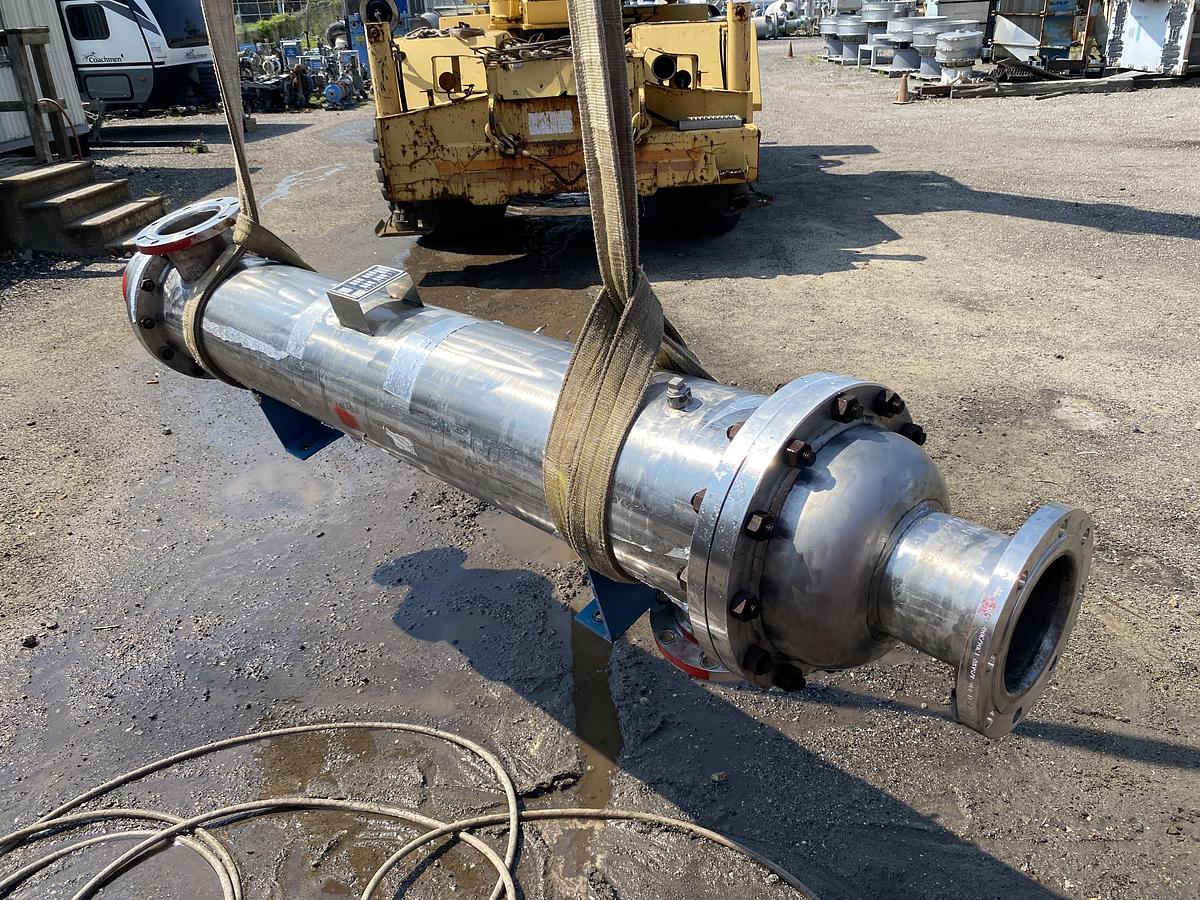 Used Used JFD Tube & Coil Products Inc. 149.6 sq ft 304L Stainless Steel shell and tube heat exchanger