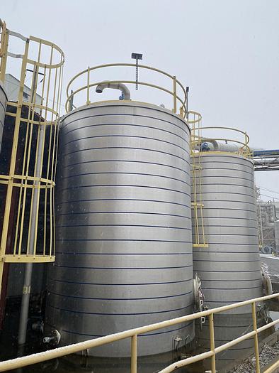 Used Used Pittsburgh Tank Corporation approximately 13,000 gallon carbon steel vertical mix tank