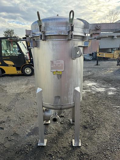Used Used Gaston County 304 stainless steel large capacity basket filter vessel