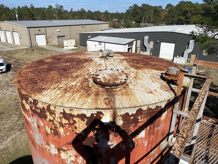 Used Used approximately 20,000 gallon vertical carbon steel storage tank