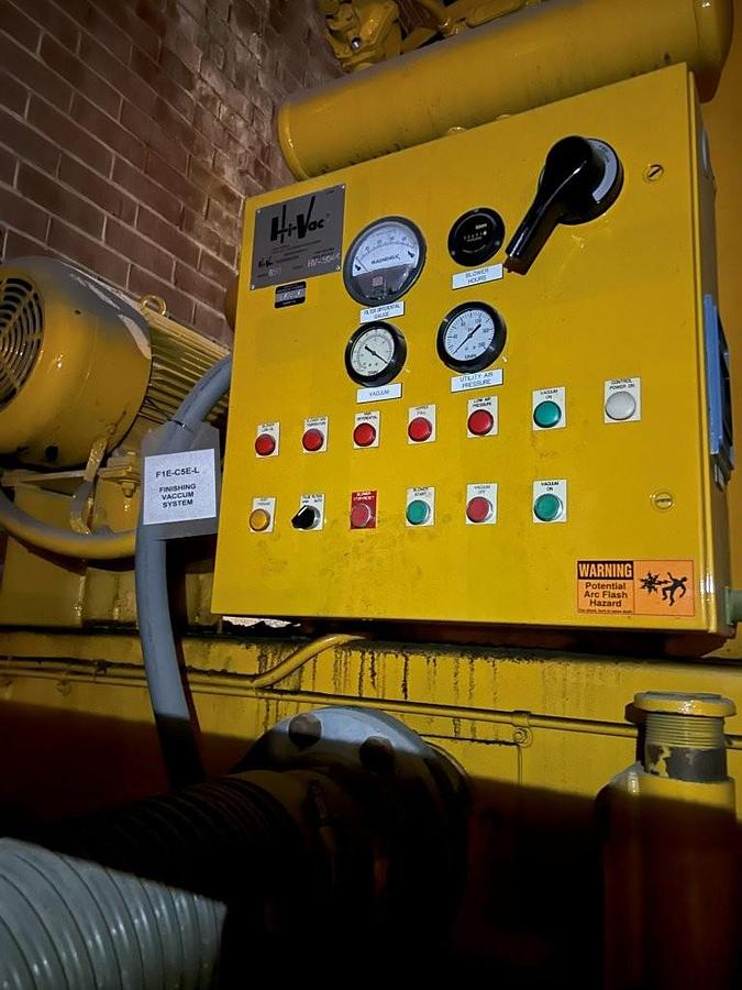 Used Used Hi-Vac Model 850 Industrial Heavy Duty portable vacuum system