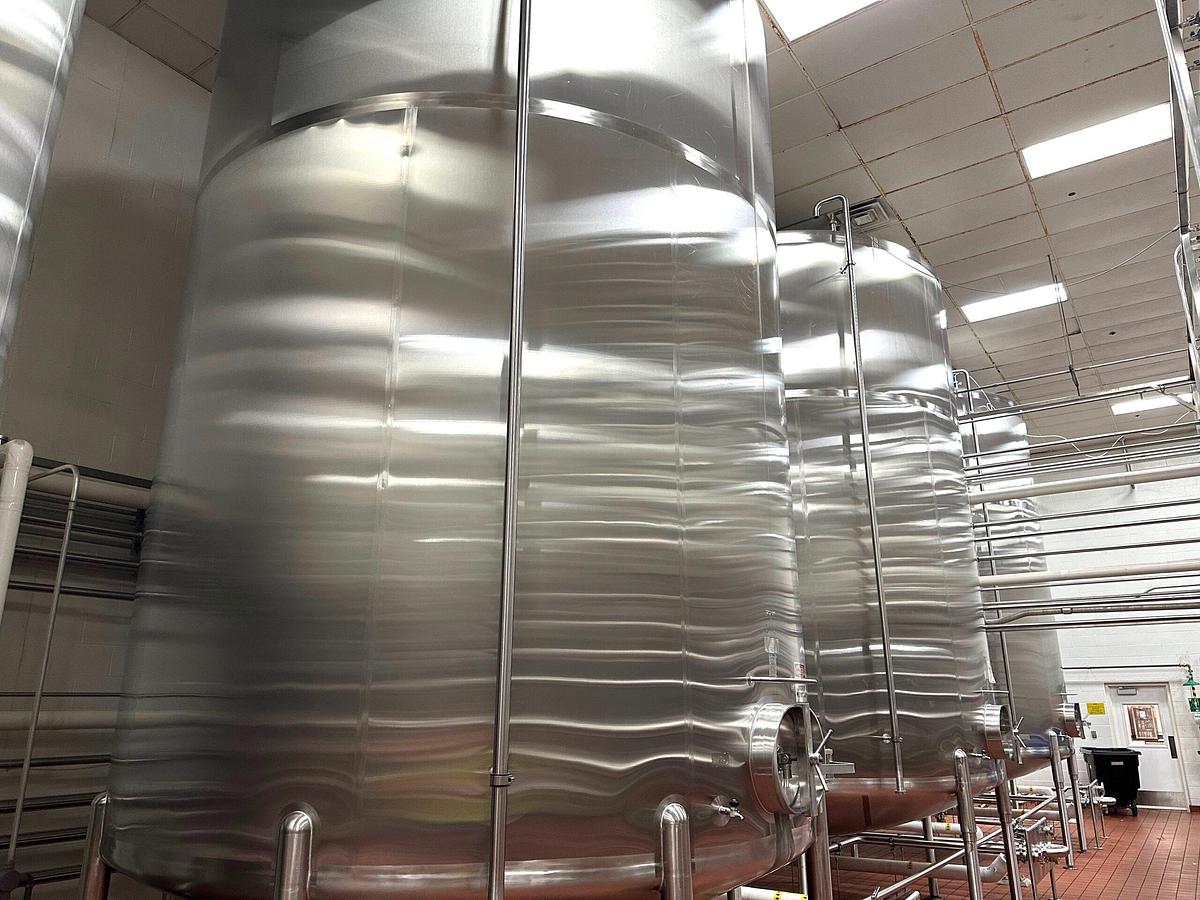 Used Used  Cherry Burrell 304 Stainless Steel Mix Tanks