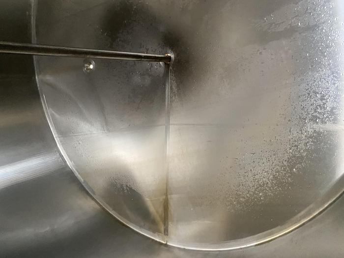 Used Used Feldmeier approximately 8000 gallon 304 stainless steel jacketed/agitated vertical juice silo.