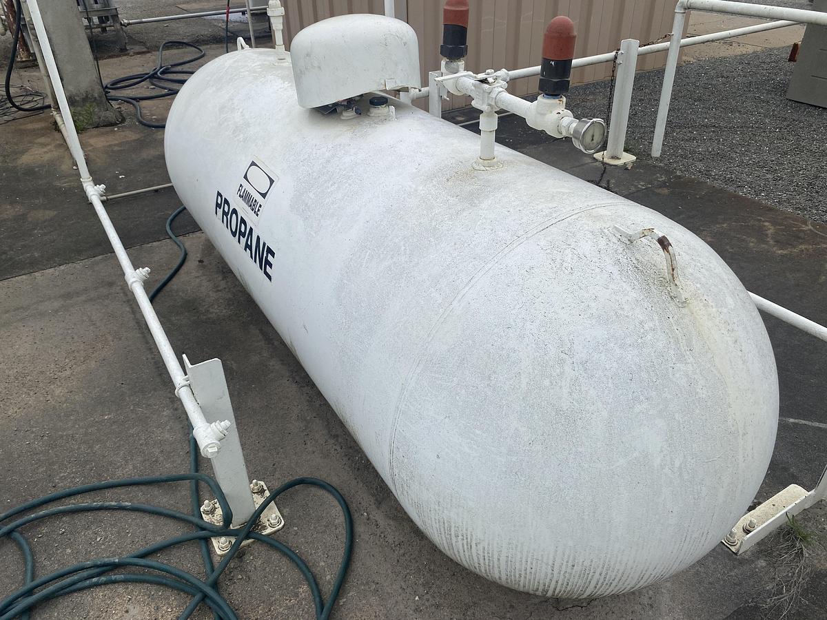 Used Used American Welding and Tank Co. 500 gallon carbon steel pressure tank