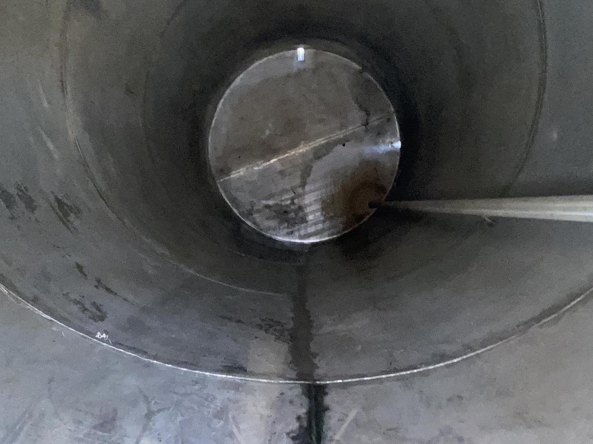 Used Used Industrial Air Inc. approximately 10,000 gallon 304 stainless steel storage tank