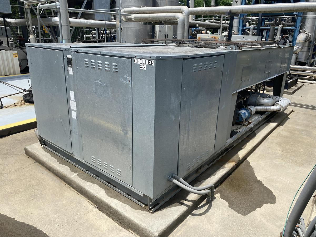 Used Used National Refrigeration and Air Conditioning Air Cooled Condenser  Chiller. Model DCM070-t4A-A2v3-X085