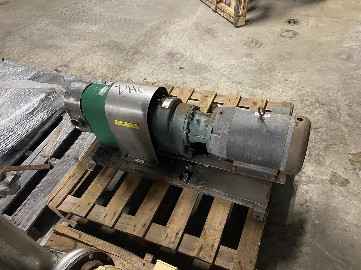 Used Used Tri-Clover sanitary Rotary Pump Model PR12550T-U-TC14-S-T