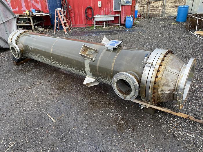 Used Used Reconditioned Southern Heat Exchanger Corporation 850 sq ft.  vertical Copper Nickel/Duplex Stainless Steel shell and tube heat exchanger