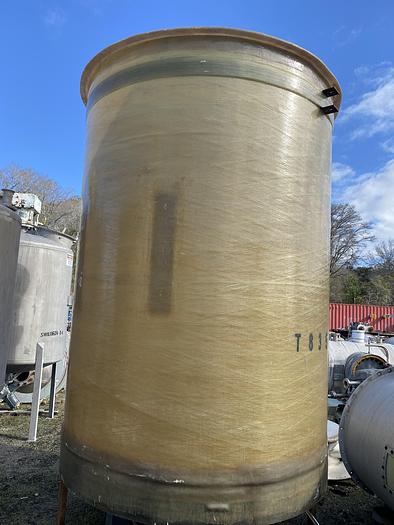 Used Used Beckart Environmental Inc. 2800 gallon vertical fiberglass mix tank