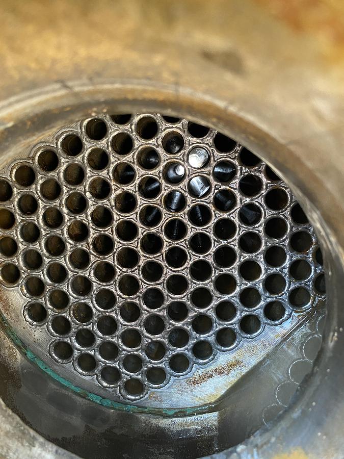 Used Used JFD Tube & Coil Products Inc. 149.6 sq ft 304L Stainless Steel shell and tube heat exchanger