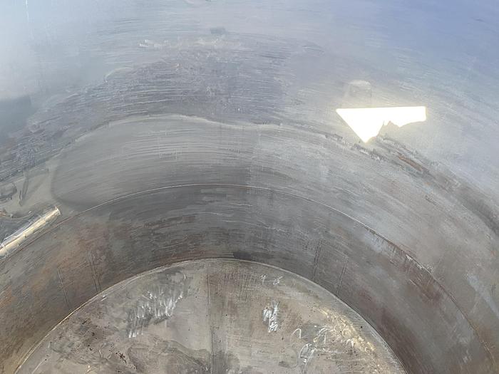 Used Used Gaston County approximately 2800 gallon 304L stainless steel vertical tank