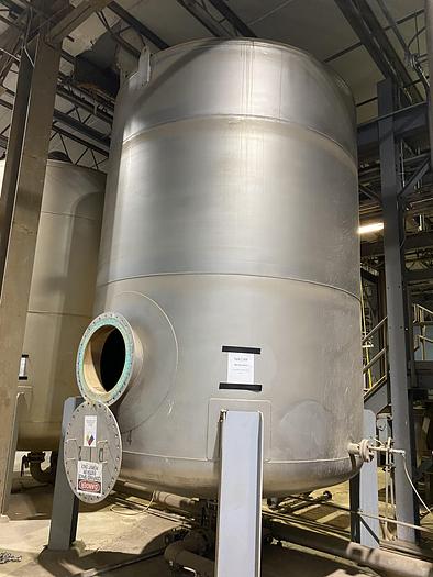 Used Used Gaston County approximately 8000 gallon 304 stainless steel vertical tank