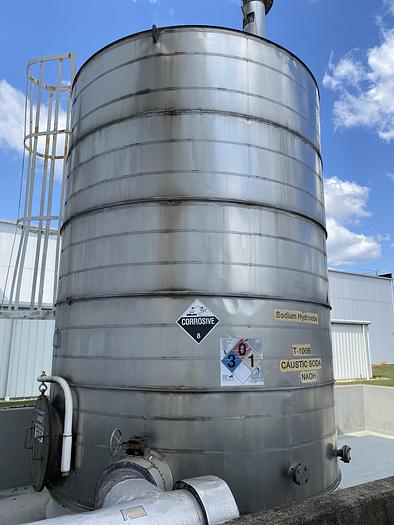Used Used Reco Industries Inc. 8300 gallon 304 stainless steel vertical storage tank