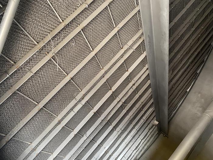 Used Offenhauser Co. 14,455 gallon vertical 304 stainless steel scrubber