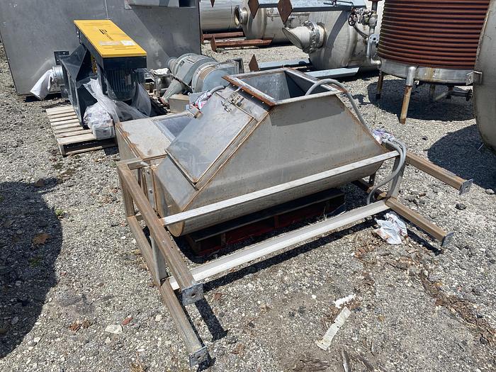 Used Used Dual Bin dry products  and storage system