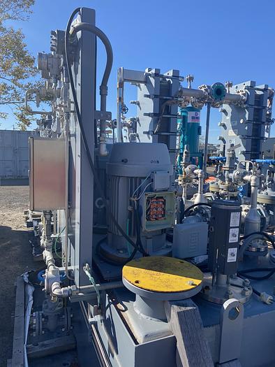 Unused Tubinsud S.R.L. 1000 gallon lube oil system