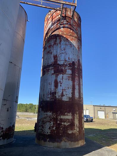Used Used approximately 20,000 gallon vertical carbon steel storage tank