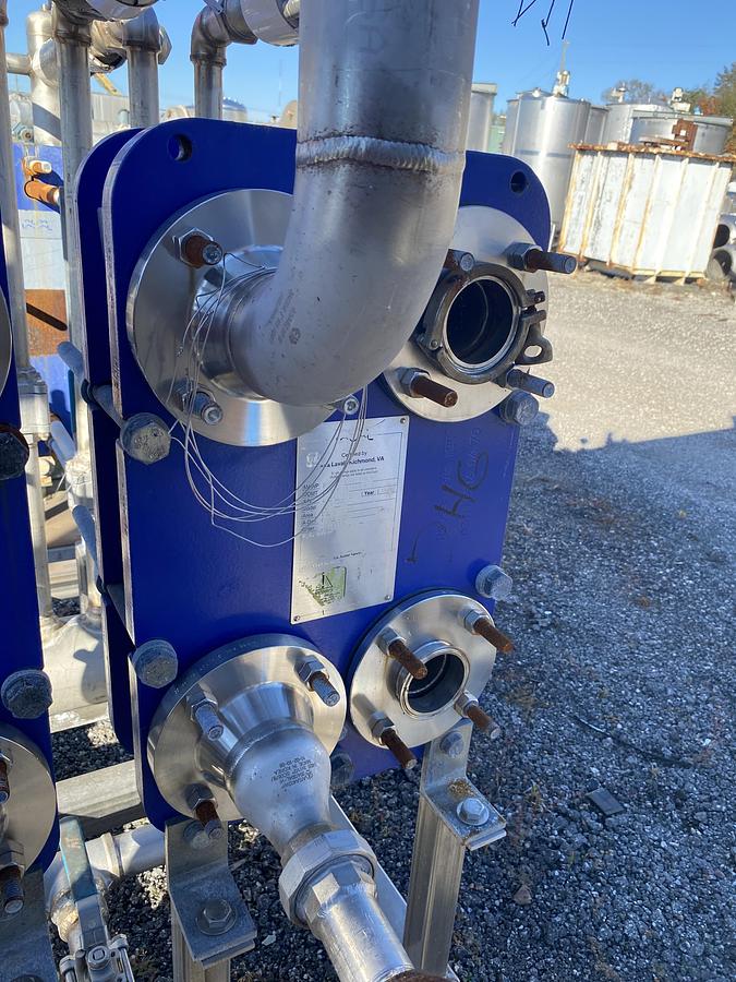 Used Used Alfa Laval 16.6 sq ft stainless steel plate exchanger