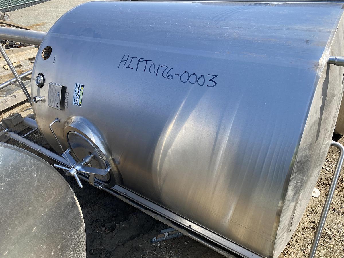 Used Used Deutshe Babcock BTE Gruppe Bdag 2600L/680 gallon 304 stainless steel vertical jacketed tank