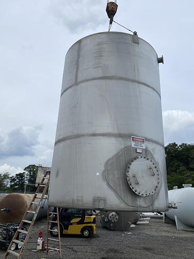 Used Used Wolfe Mechanical approximately 10,000 gallon 304L stainless steel vertical tank