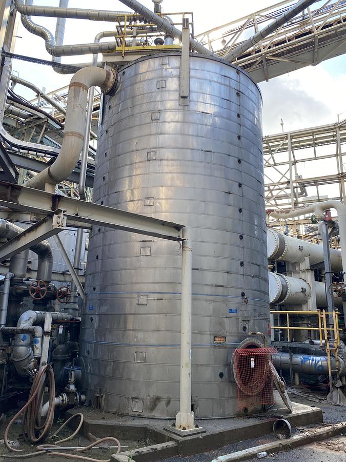 Used Used Erected Steel Products 27,636 gallon 304L stainless steel storage tank.