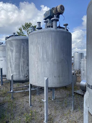 Used Used Circleville Metal Works Inc. approximately 750 gallon 304 stainless steel vertical mix tank