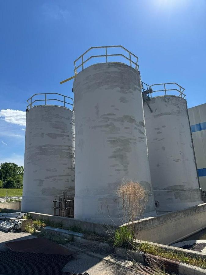 Unused Augusta Fiberglass 30,000 gallon FRP storage tank.