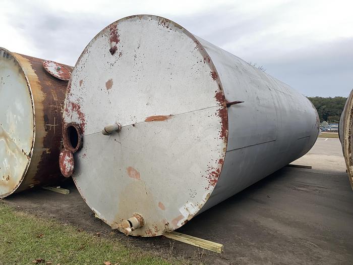Used Used approximately 20,000 gallon vertical carbon steel storage tank
