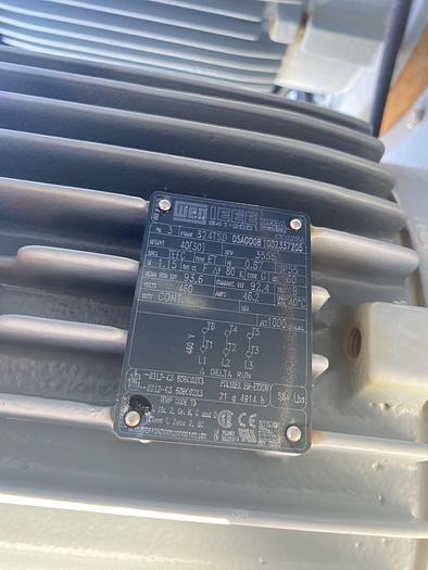 Unused Tubinsud S.R.L. 1000 gallon lube oil system