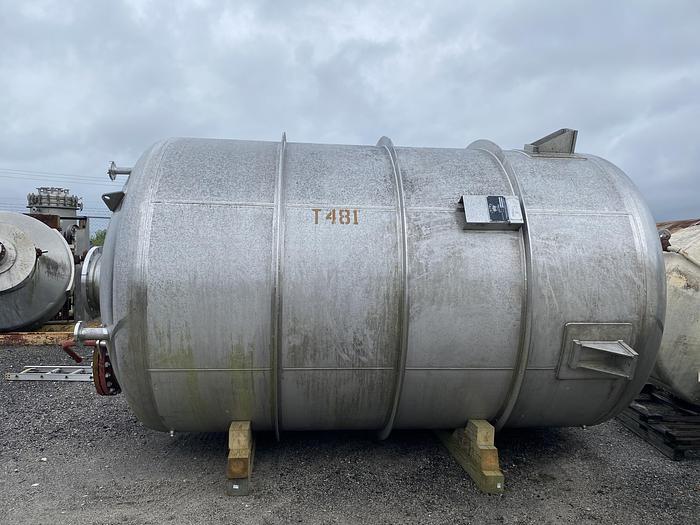 Used Crown Iron Works Co. 6,000 gallon 304L stainless steel vertical tank