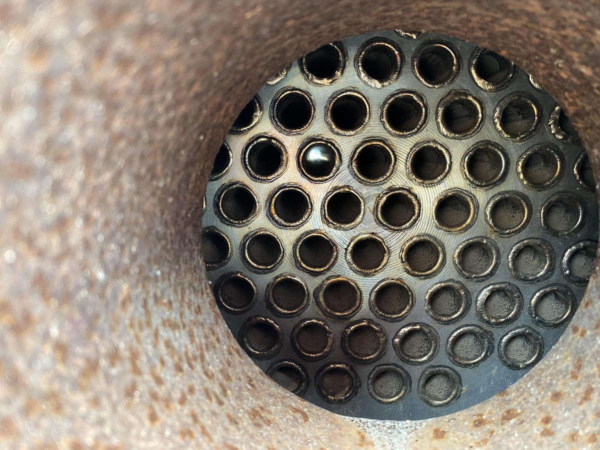 Used Used Bendel approximately 150 sq ft. 304L/347 stainless steel horizontal heat exchanger