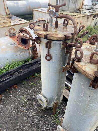 Used Used CUNO Filter Model 12SL3 stainless steel cartridge filter