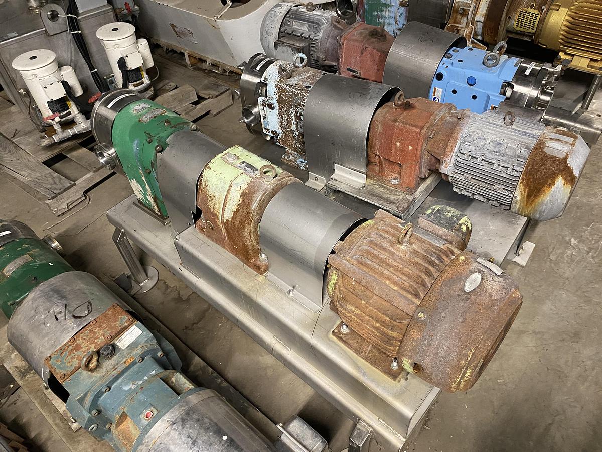 Used Used Tri-Clover sanitary Rotary Pump Model PR125-3-TC1-4-ST-S.