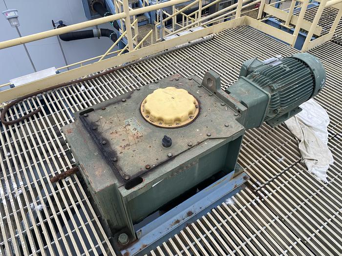 Used Used Lightnin Right-Angle Drive (CW).  Model 507Q20C