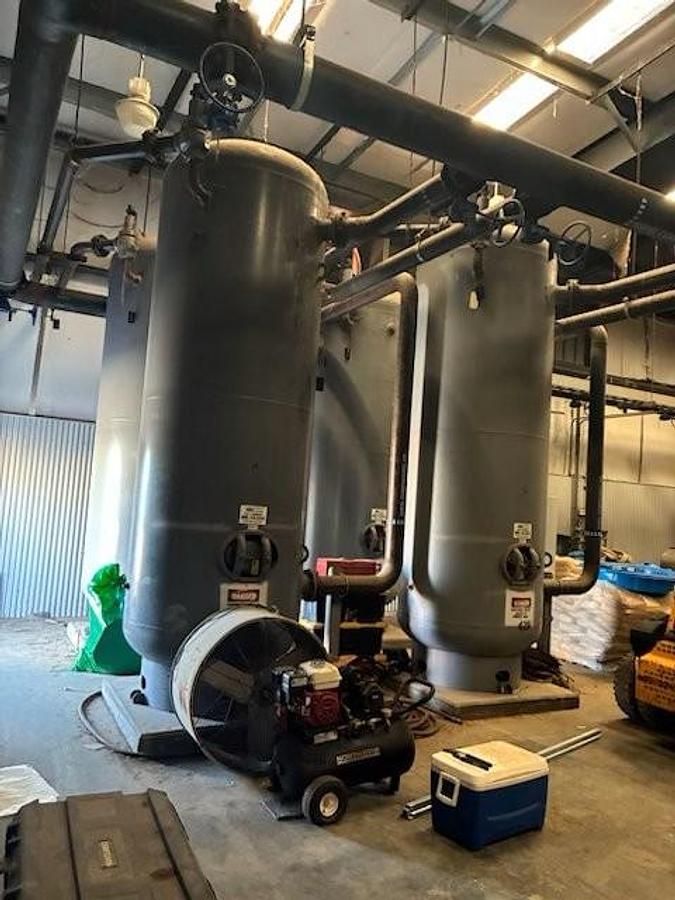 Used Used Steel Fab approximately 1200 gallon carbon steel air receivers