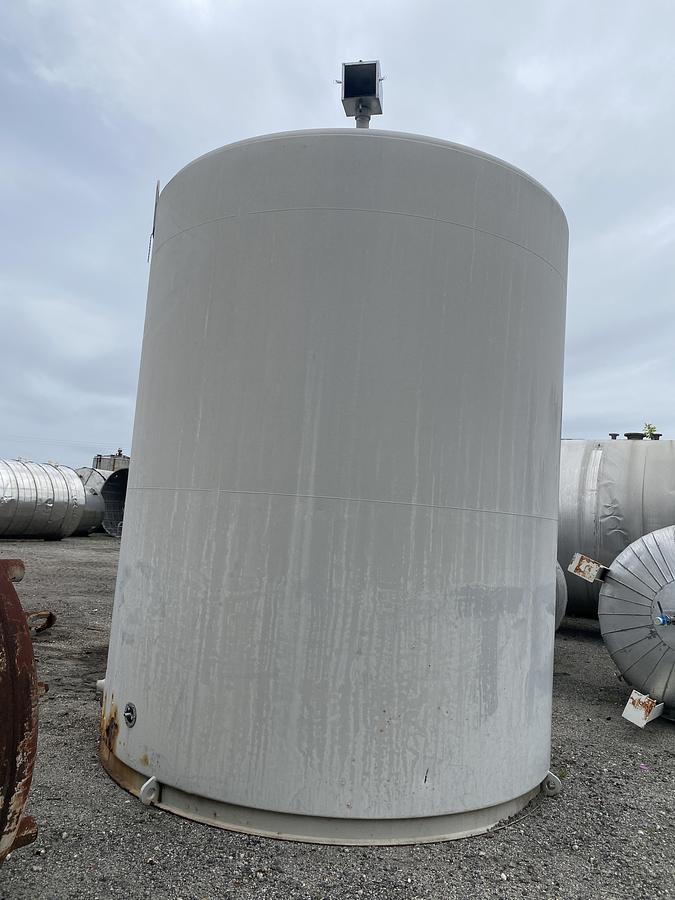 Used Used DCI Inc 8400 gallon sanitary insulated storage tank.